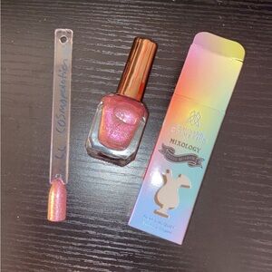 clionadh cosmetics mixology nail varnish in cosmopolitan